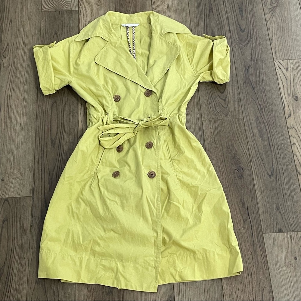 Cabi Safari Trench Coat Dress Chartreuse / Yellow Green with‎ Belt